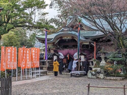 20240101粟田神社.jpg